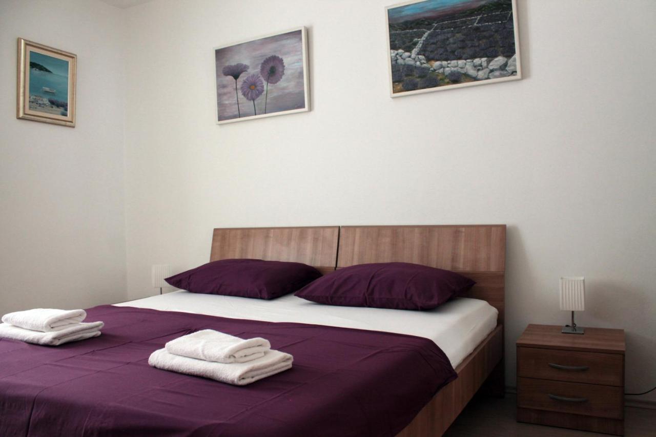 Cozy Skalini *